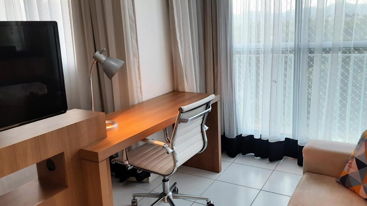 Apartment 4 Verano Flat Com Garagem, Wi-fi E Cozinha Rio de Janeiro